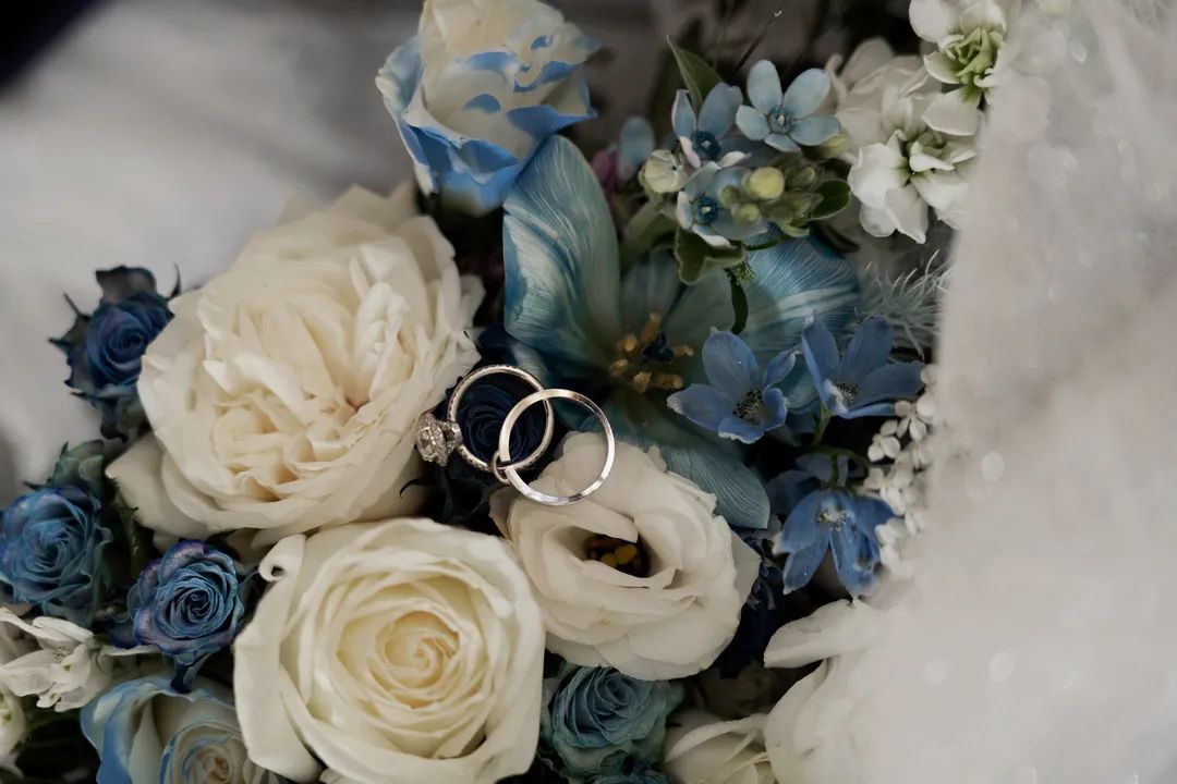 【感動(dòng)故事匯】當(dāng)結(jié)婚撞上加班！